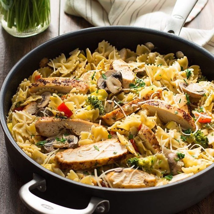 Poulet Alfredo primavera