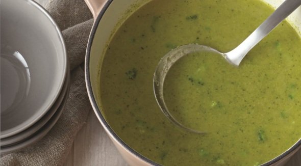 Potage au brocoli classique